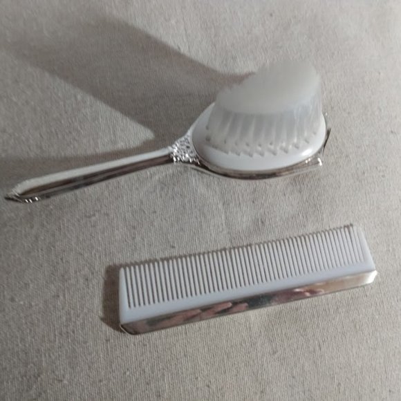 Princess rhinestone toddler/child's brush & comb set - Picture 2 of 3